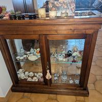 Mobile vetrina in legno massello 
