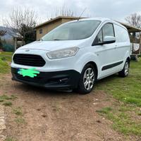 Ford Transit Courier