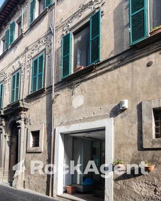 TRILOCALE RISTRUTTURATO CENTRO STORICO