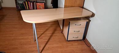 scrivania