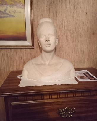 Statua