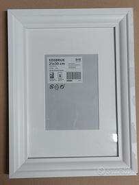 Cornice IKEA bianca