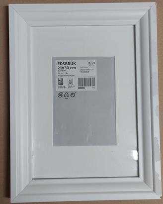 Cornice IKEA bianca