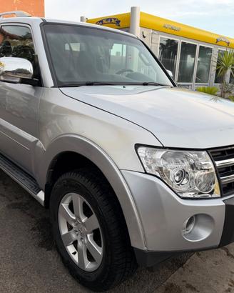 Mitsubishi Pajero 3.2 DI-D 160Cv Manuale