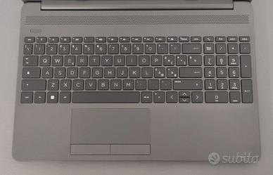 Notebook HP250 G9 - i7-1255U - 16GB - 512 GB Nvme