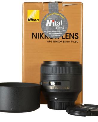 NIKON 85mm F 1.8 A