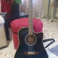 Chitarra acustica TAKAMINE
