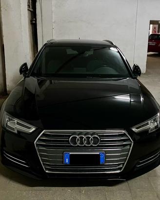 AUDI A4 Avant 2.0 TDI 150 CV