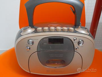 Radioregistratore stereo