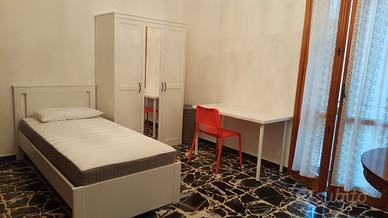 CAMERA SINGOLA - MODENA via GIARDINI