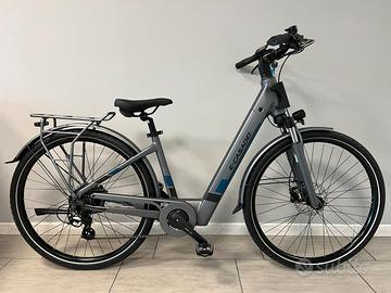 E-BIKE  City    ( batt. 540 Wh ) 26' e 28'  donna