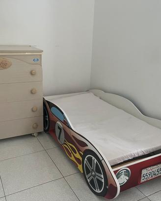 cassettiera/fasciatoio e letto auto da corsa