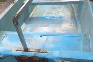  barca in vetroresina compresa di carrello