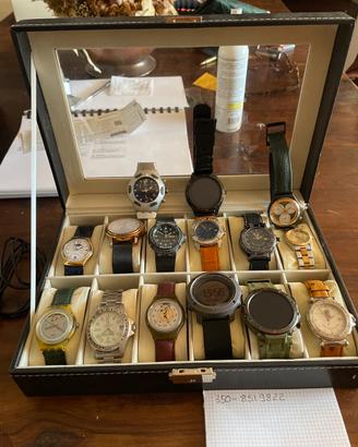 Orologi diversi brand con contenitore