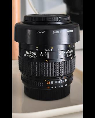Nikon AF Nikkor 28-70mm f/3.5-4.5 D