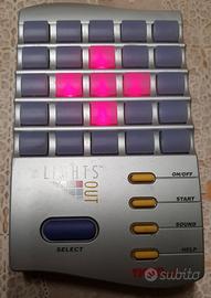 Gioco elettronico anni 90 LIghts Out Tiger