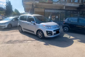 Citroen C3 Picasso tdi 1600 cc 130000 km , viene c