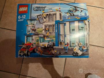 LEGO City 60047 – Stazione di Polizia – set compl.