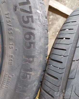 PNEUMATICI CONTINENTAL ESTIVI 175 65 R15-N°2 GOMME