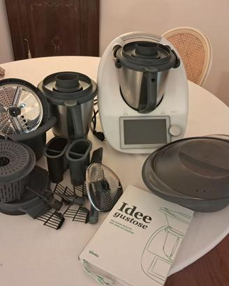 Bimby TM6  con doppio boccale e accessori