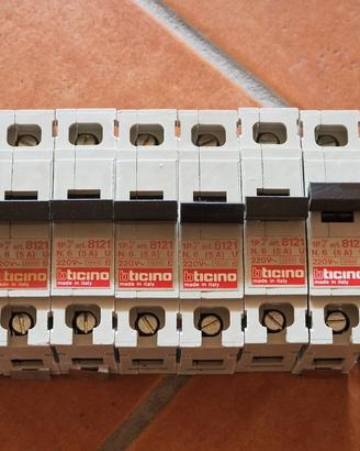 8 Differenziali Biticino Nuovi Vintage anni 80