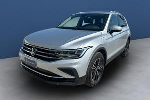 Volkswagen Tiguan 1.4 tsi eh life dsg