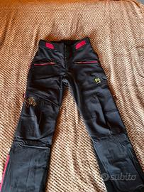 Pantaloni karpos nuovi con cartellino