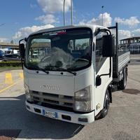Isuzu NLR85 cassone ribaltabile trilaterale 010