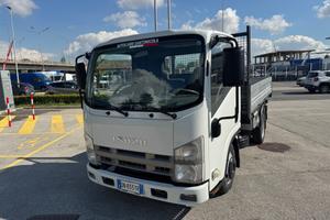 Isuzu NLR85 cassone ribaltabile trilaterale 010