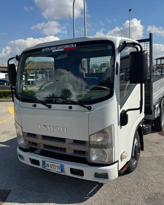 Isuzu NLR85 cassone ribaltabile trilaterale 010