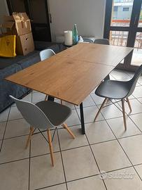 TAVOLO ALLUNGABILE E SEDIE