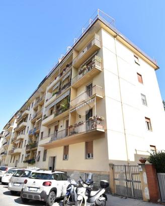 2 LOCALI A FIRENZE