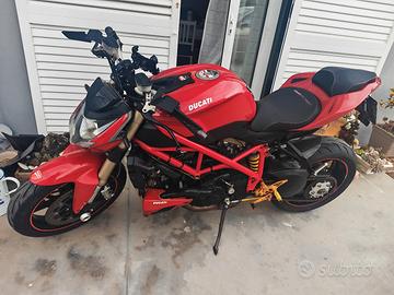 Ducati streetfighter 848