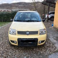 Fiat Panda 4x4 climbing 1200cc