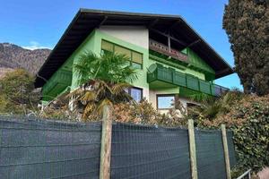 Immobile in asta di 186 m² con 3 locali a Marlengo
