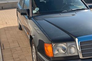 MERCEDES-BENZ 200 E124 ASI CRS CLIMA