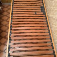 rete doghe e in molle letto singolo con materassi