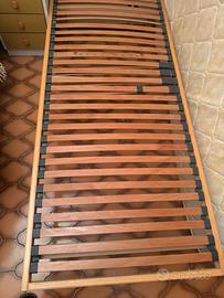 rete doghe e in molle letto singolo con materassi