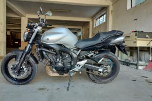 Yamaha FZ6 - 2008