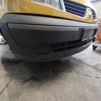 Paraurti anteriore RENAULT KANGOO del 2005