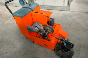 Scopatrice aspirante a batteria