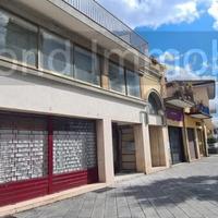 Intero stabile a Fiumefreddo di Sicilia