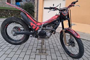 Montesa cota 300rr 