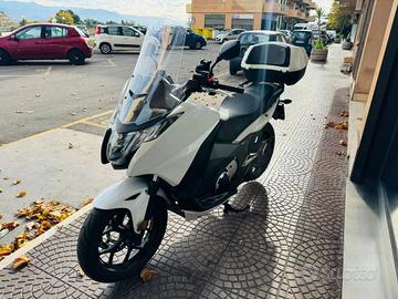 HONDA Integra 750 AL PREZZO PIU' BASSO DI ROMA !