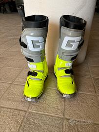 Scarponi motocross gaerne