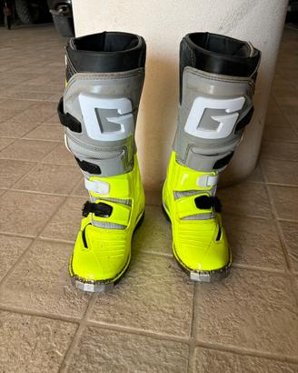 Scarponi motocross gaerne