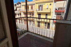 V/1082 Casteldaccia, primo piano