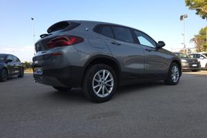 BMW X2 sDrive16d Business-X automatico