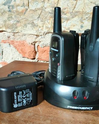 Walkie talkie PMR con base di ricarica