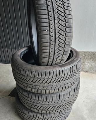 Pneumatici  invernali  Continental 245/45/19 V
